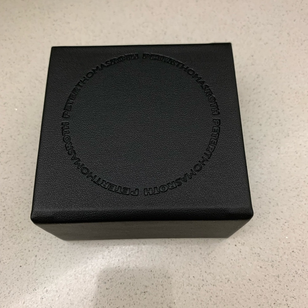 NWT Peter Thomas Roth Signature Classic Band 3 mm Ring in size 5 - Picture 6 of 11